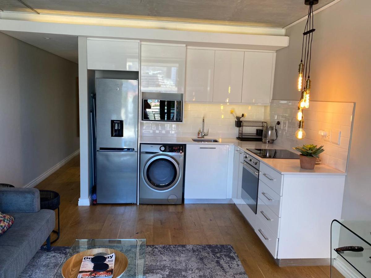 Modern Apartment In The Docklands, De Waterkant, Cape Town Stunning Views, Gorgeous Pool Deck Экстерьер фото