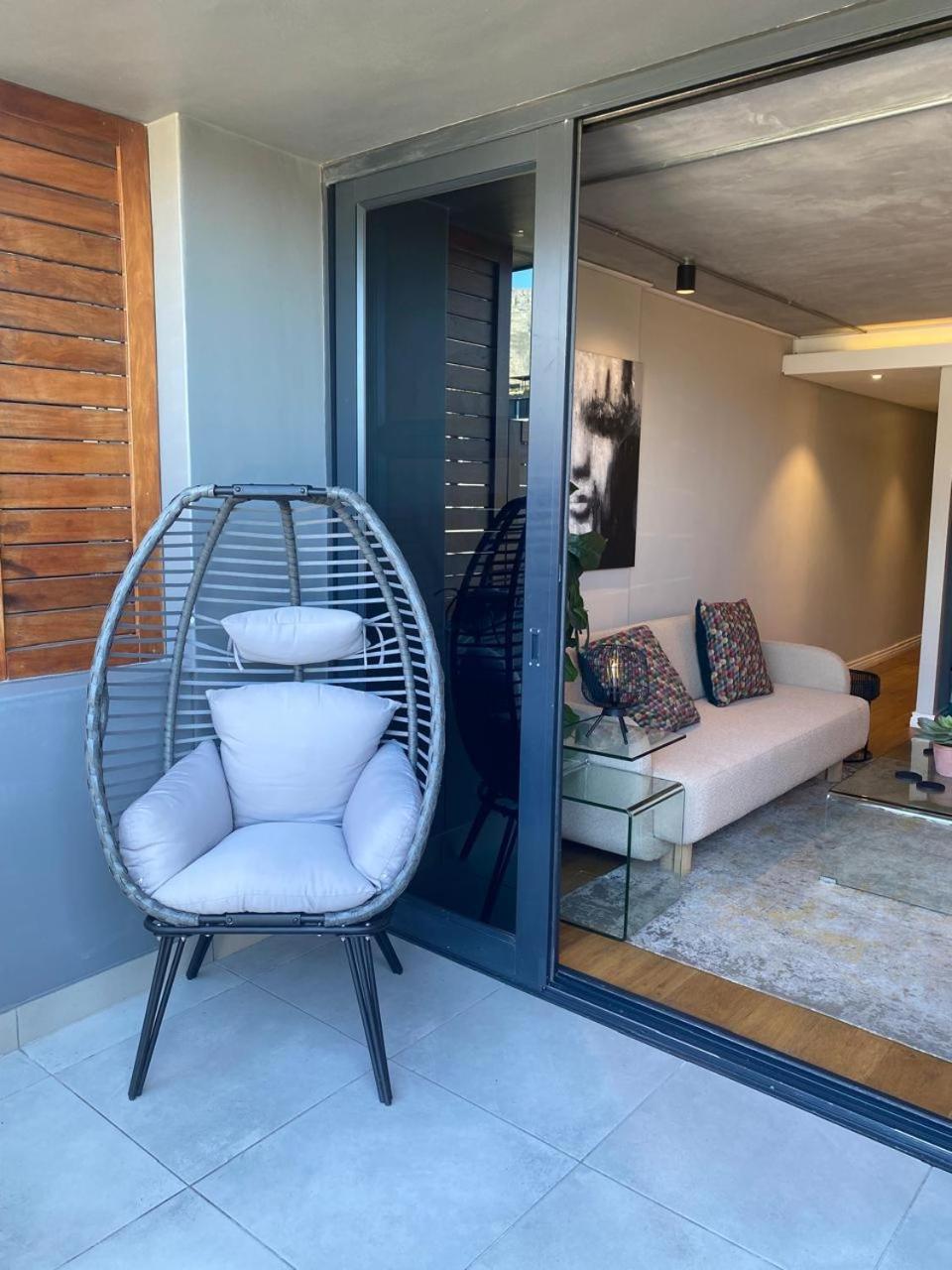 Modern Apartment In The Docklands, De Waterkant, Cape Town Stunning Views, Gorgeous Pool Deck Экстерьер фото